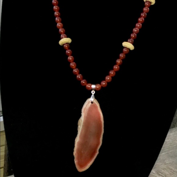 Natural Stone Agate ~ Beaded Necklace - Picture 4 of 8